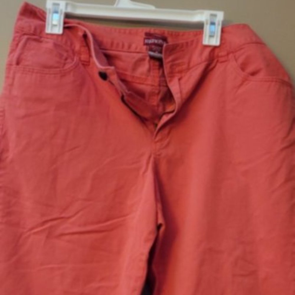 Women's Merona Pink Stretch Capris Size 16
